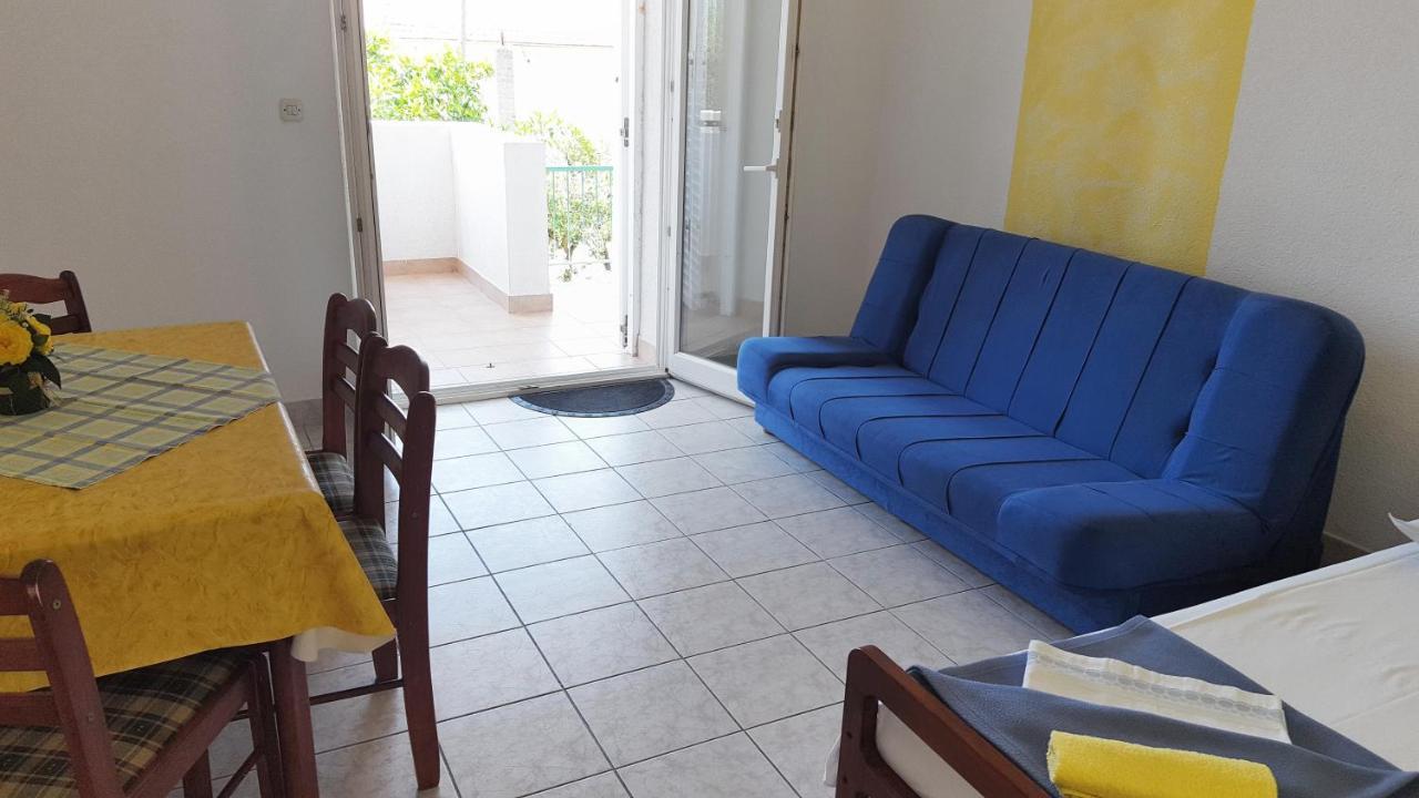 Apartments With A Parking Space Gradac, Makarska - 11332 Gradac  Buitenkant foto