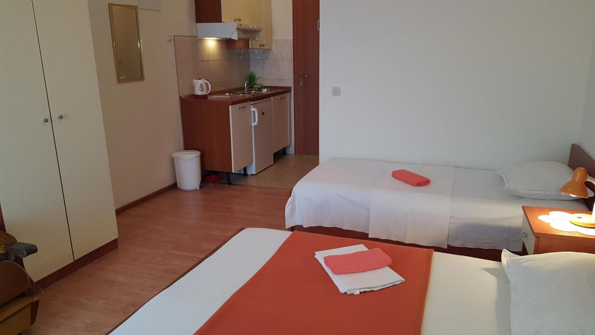 Apartments With A Parking Space Gradac, Makarska - 11332 Gradac  Kamer foto